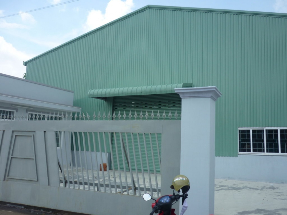 cho thue nha xuong tai tan uyen binh duong dt 1800m2